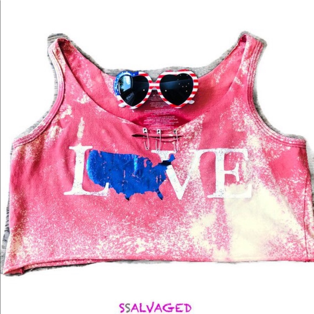 FREE Sunglasses w/  USA Women's Crop Top